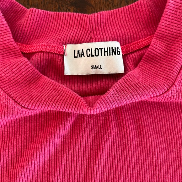 LNA Pink Short Sleeved Ribbed Crop Top Size Small - Picture 3 of 3
